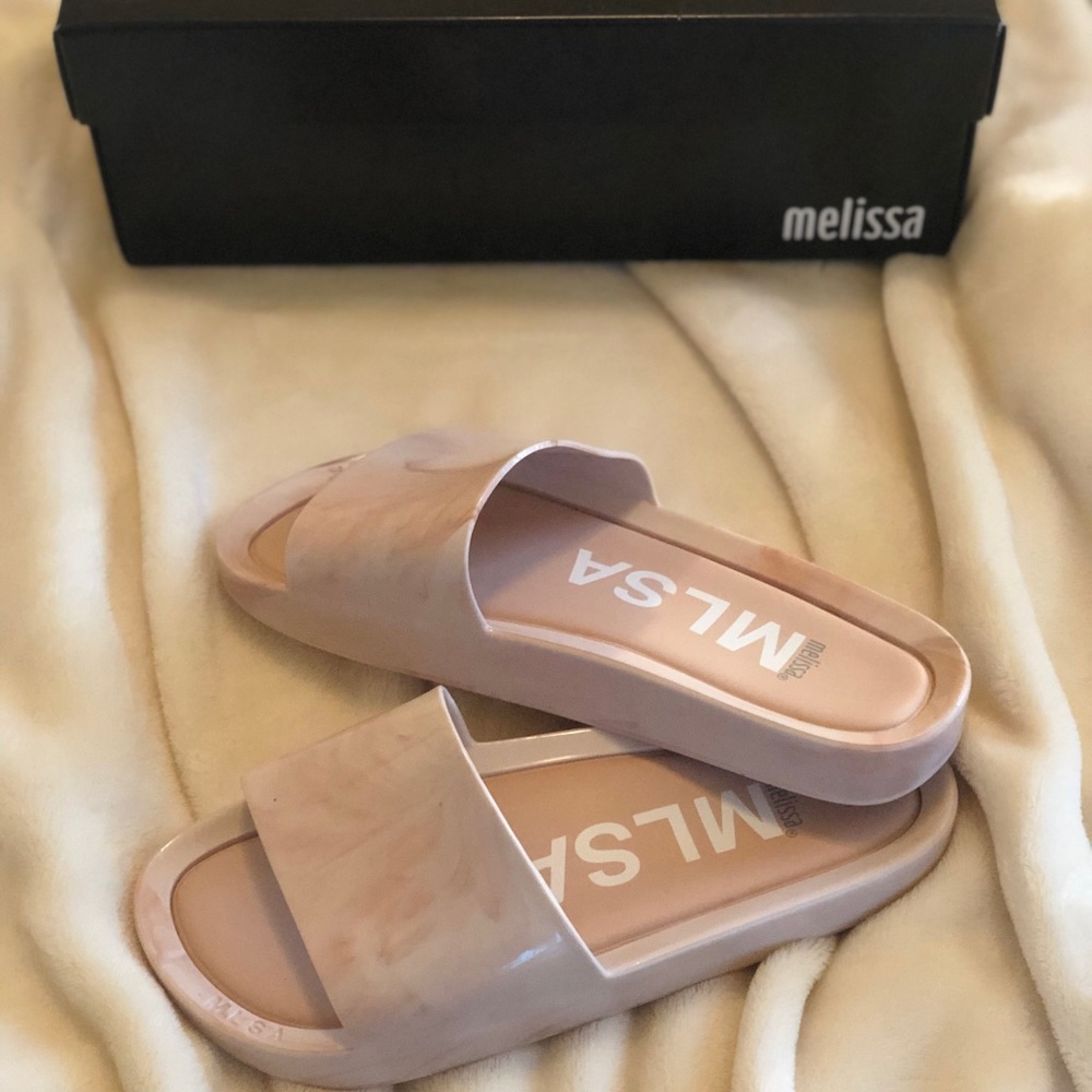 Melissa beach slide